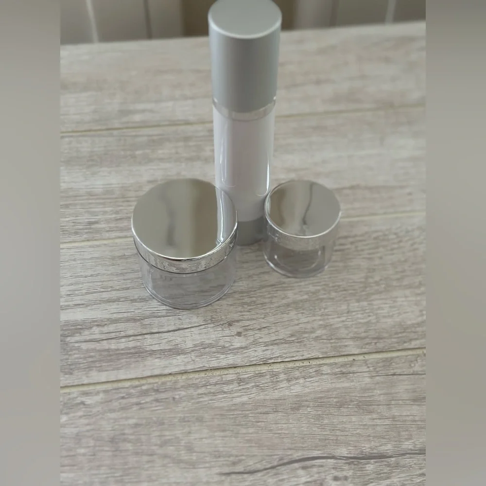 Silver chrome 8 piece DIY CREAM SERUM PUMP JARS BOTTLES ESSENTIAL OILS TRAVEL